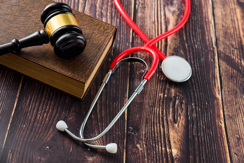 Can I sue a medical professional for clinical negligence?