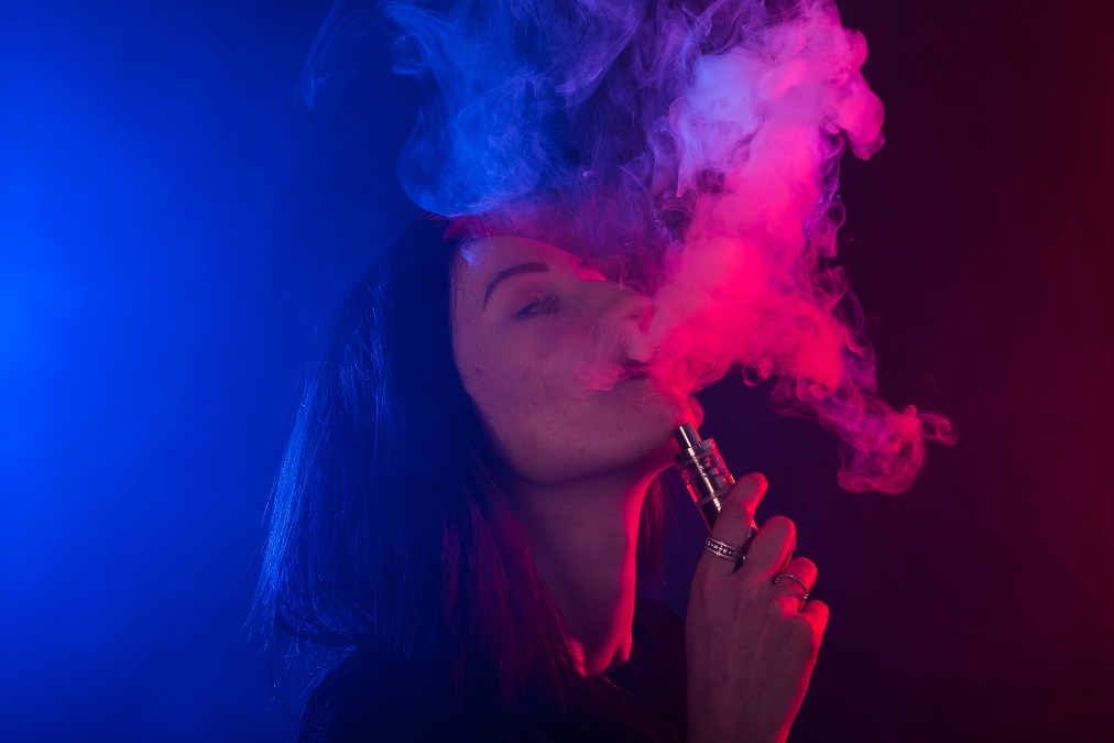 E-Cigarettes linked to Neck Pain and Headaches