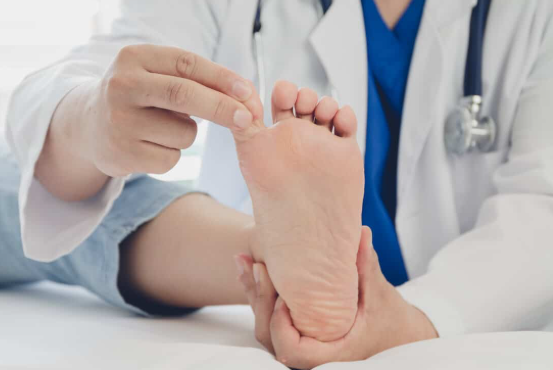 The Empowered Patient: 15 Essential Questions to Ask Your Doctor If You Have Fibromyalgia