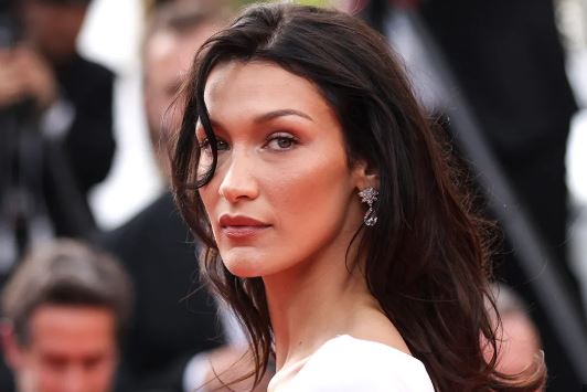 Bella Hadid’s Lyme Disease Nightmare Revealed: 13 Unseen Truths Behind the Supermodel’s Silent Struggle