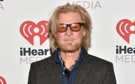 Daryl Hall’s Battle with Lyme Disease: Rock Legend’s Journey Through Pain, Perseverance, and Public Awareness